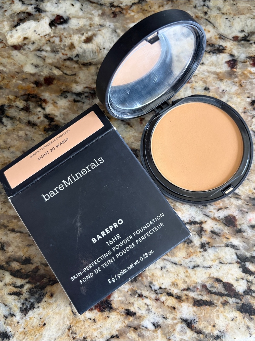 💕💋Bareminerals BAREPRO Light Warm 16HR SkinPerfecting Powder Foundation